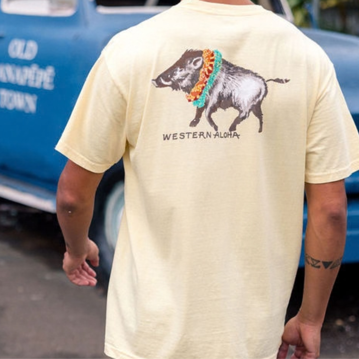 Double Lei Boar Pocket Tee - Yellow